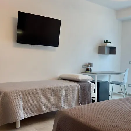 Vesta Motel Vieste